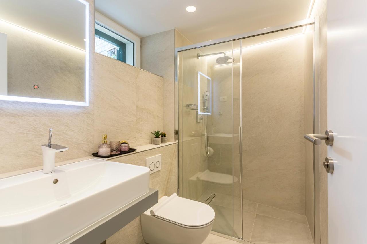 Miara Luxury Rooms Split Exteriör bild
