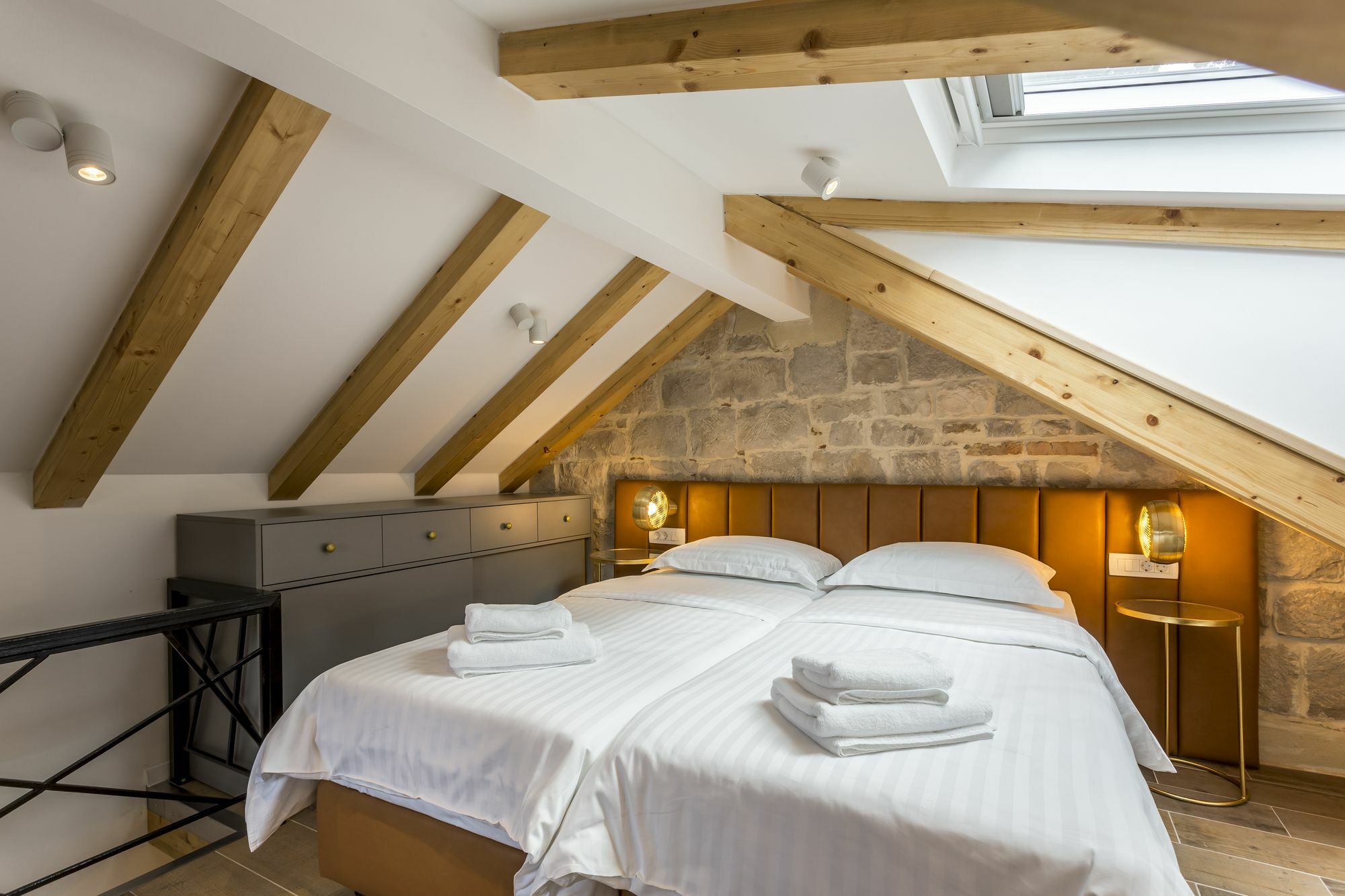 Miara Luxury Rooms Split Exteriör bild