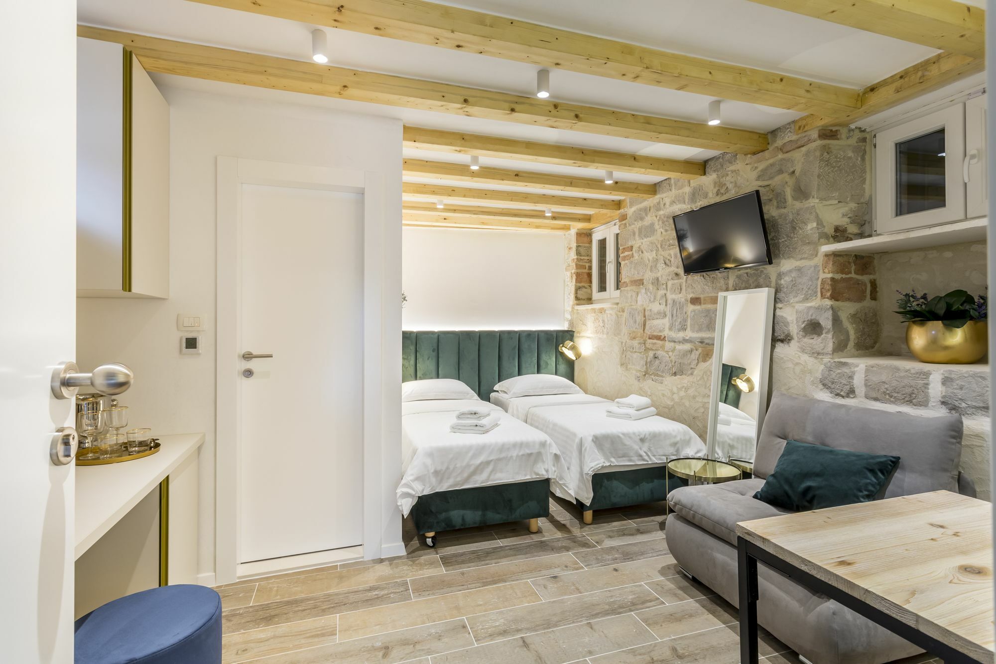 Miara Luxury Rooms Split Exteriör bild
